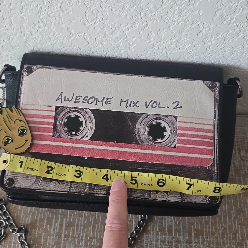 Loungefly Vintage Marvel Black Cassette Tape Crossbody Bag - Picture 7 of 9